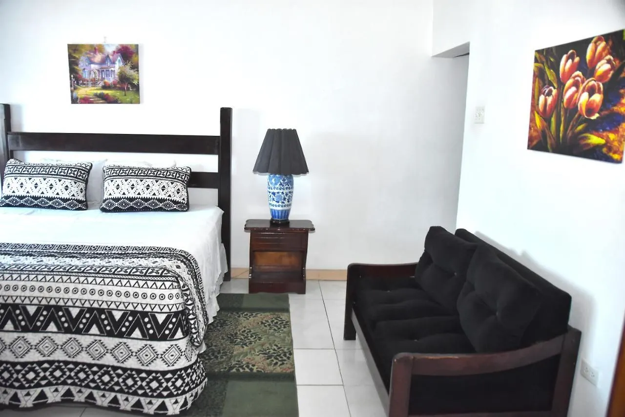 Embassy Deluxe Apartment Kingston Jamaica