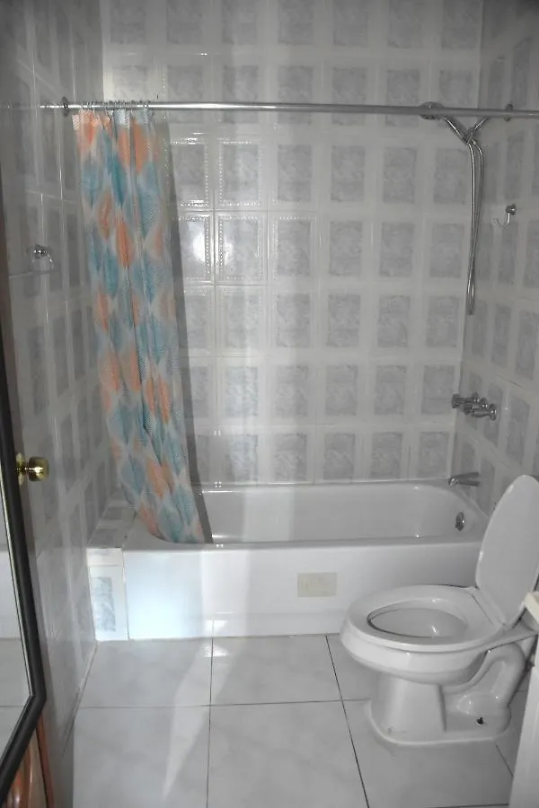 Embassy Deluxe Apartment Kingston