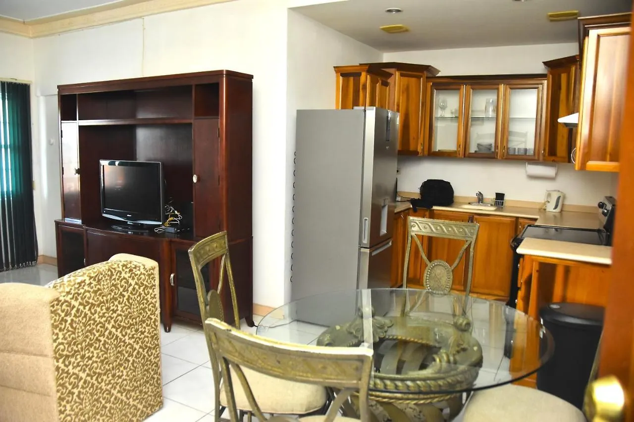 Embassy Deluxe Apartment Kingston